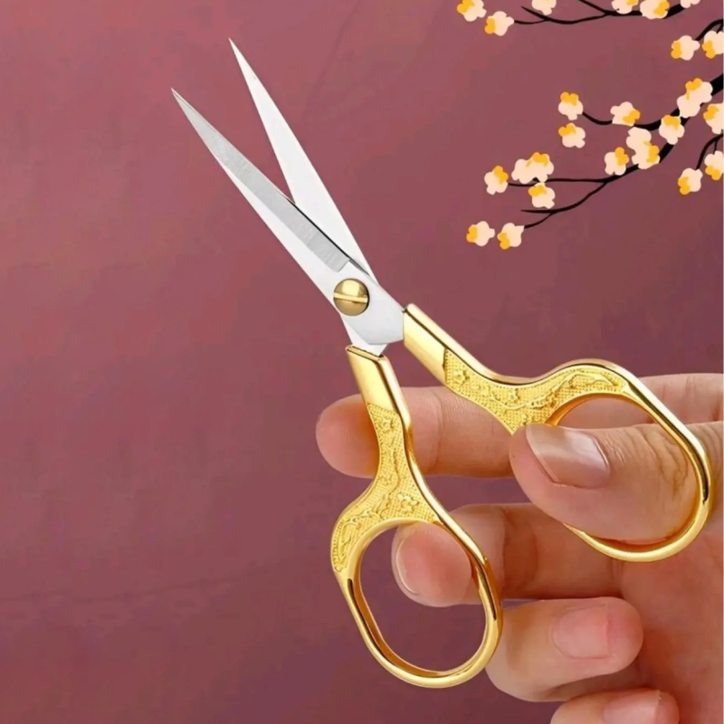 Mini Ciseaux vintage avec poignées dorée – Image 2