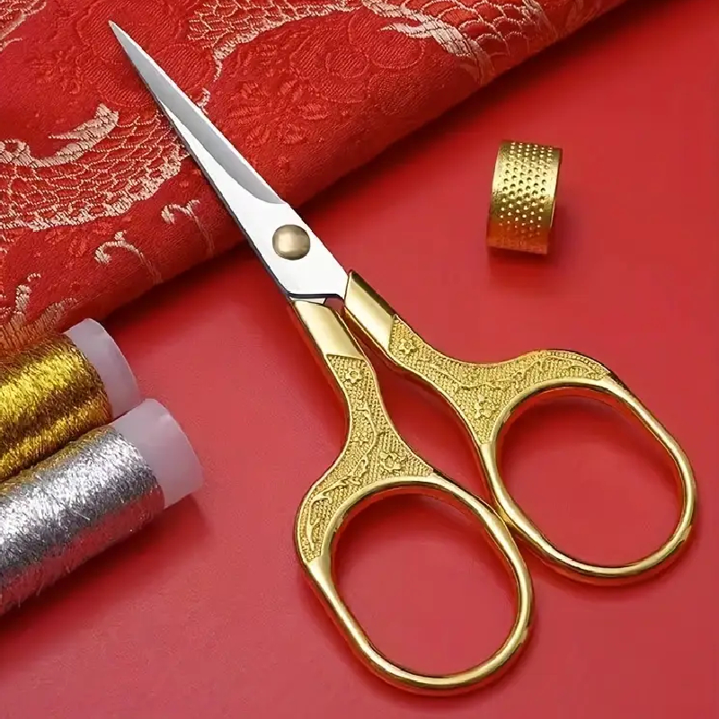 Mini Ciseaux vintage avec poignées dorée