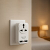 Adaptateur de prise universel avec 2 ports de charge USB