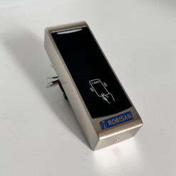 Alternative view of Lecteur de carte RFID ROBISAN