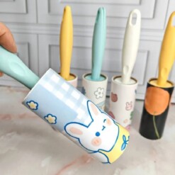 Alternative view of Rouleau anti-poils animeaux + 4PCS échanges