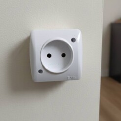 Prise simple apparente BMS 16A/220V