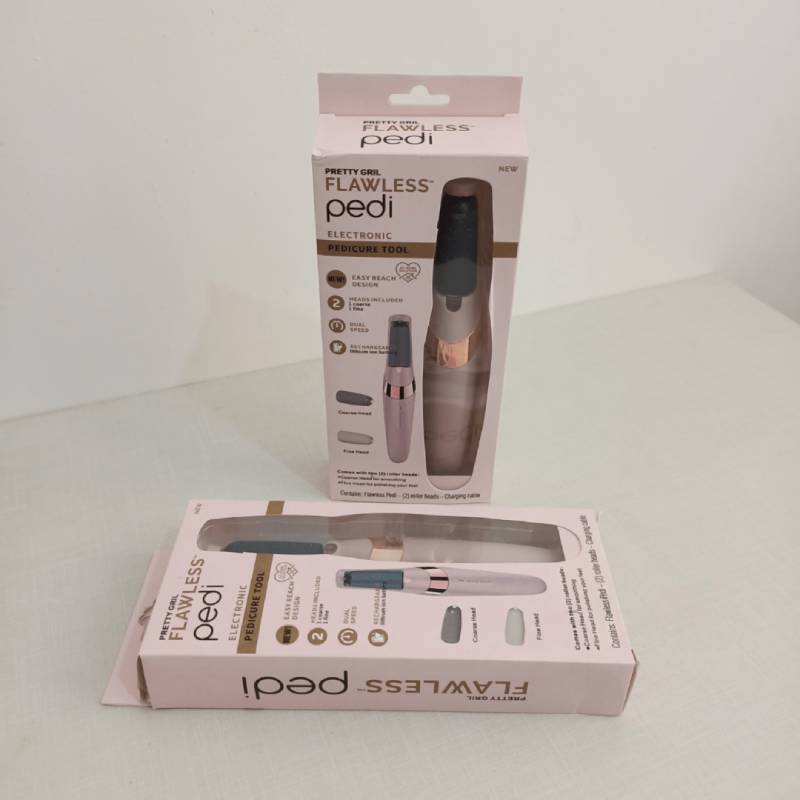 Outil de pédicure électronique rechargeable FLAWLESS – Image 3