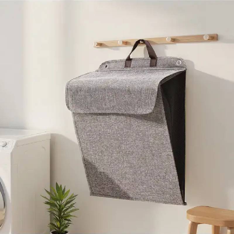 Sac à Linge en Tissu avec Couvert