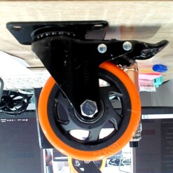 Roues pivotantes en acier à frein Orange GM